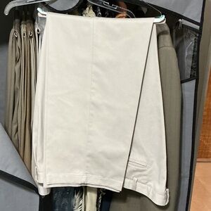 L.L. Bean Men's Dress Pants in Cream